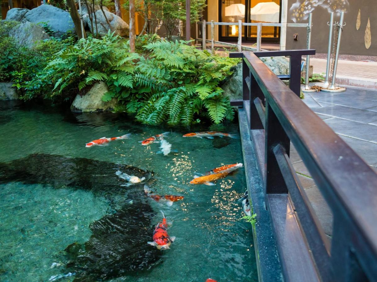 Fuefuki Japanese Onsen Ryokan Kohakuen מראה חיצוני תמונה